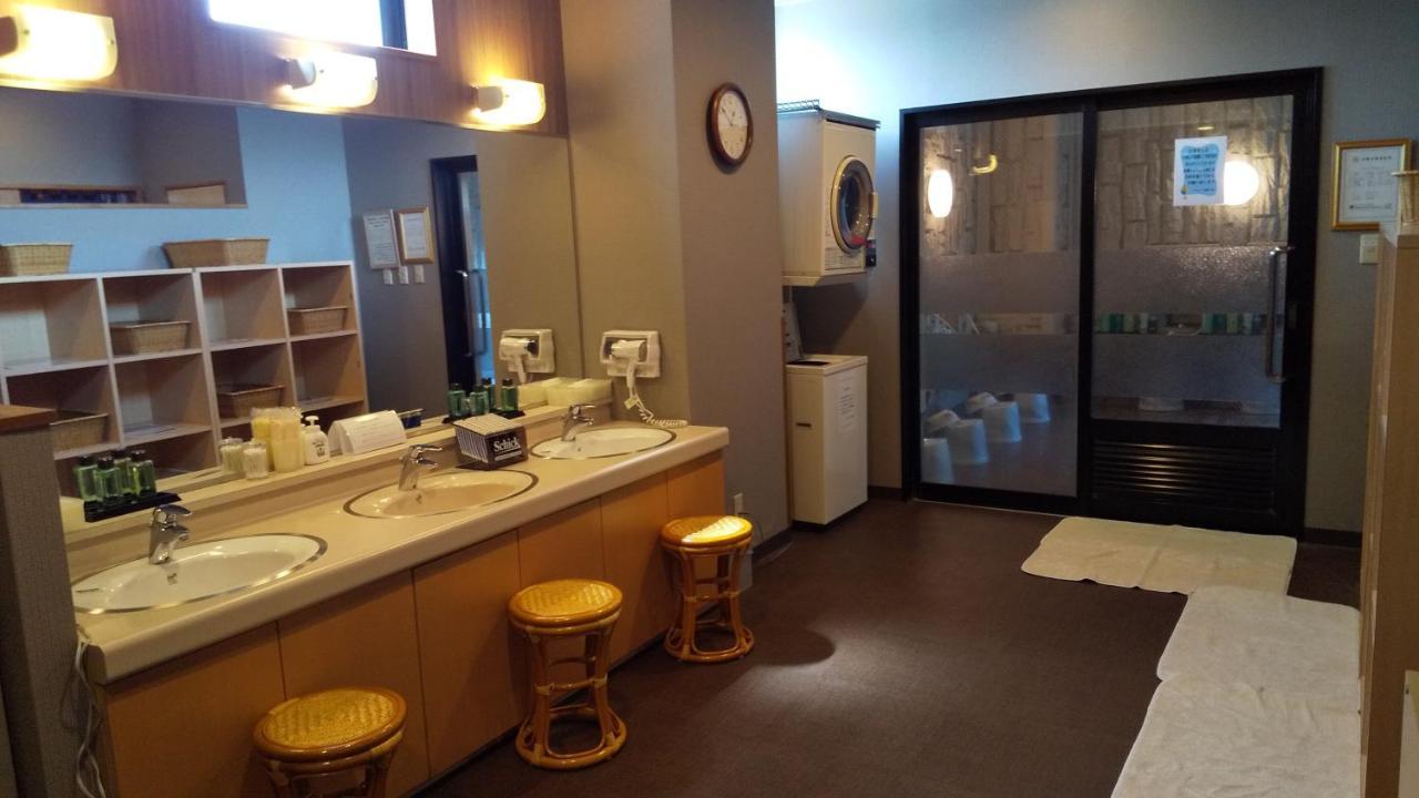 Hotel Route-Inn Yonezawa Ekihigashi Zewnętrze zdjęcie