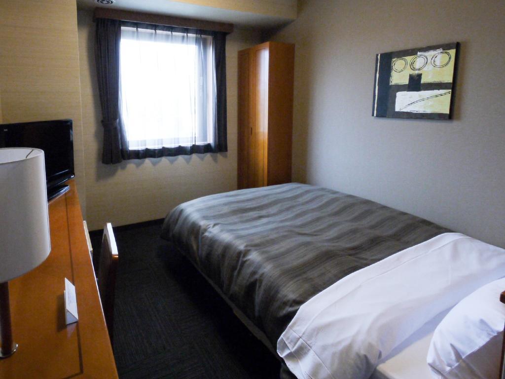 Hotel Route-Inn Yonezawa Ekihigashi Zewnętrze zdjęcie