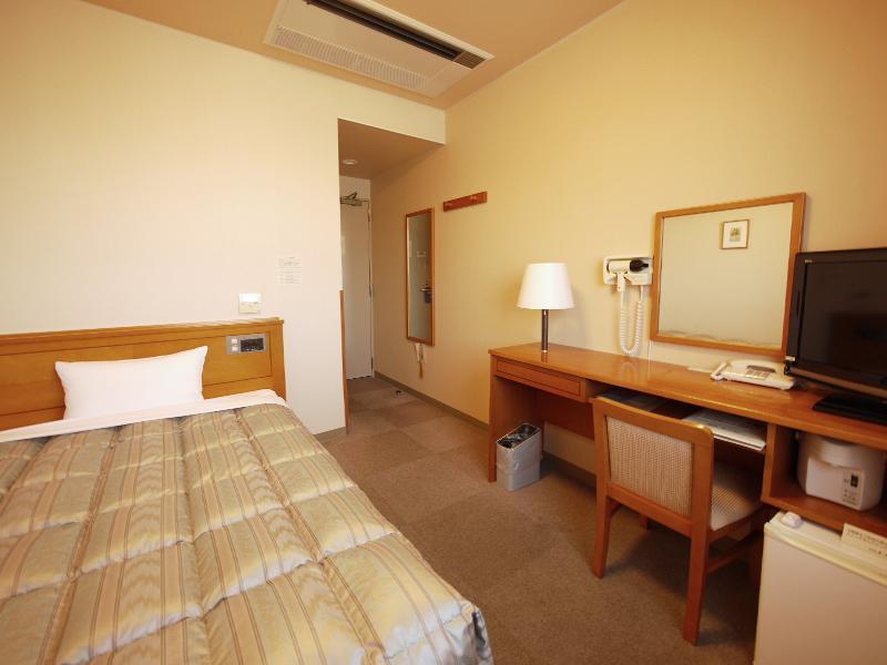 Hotel Route-Inn Yonezawa Ekihigashi Zewnętrze zdjęcie