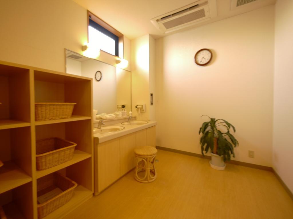 Hotel Route-Inn Yonezawa Ekihigashi Zewnętrze zdjęcie